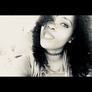 Meet your Posher, Charity